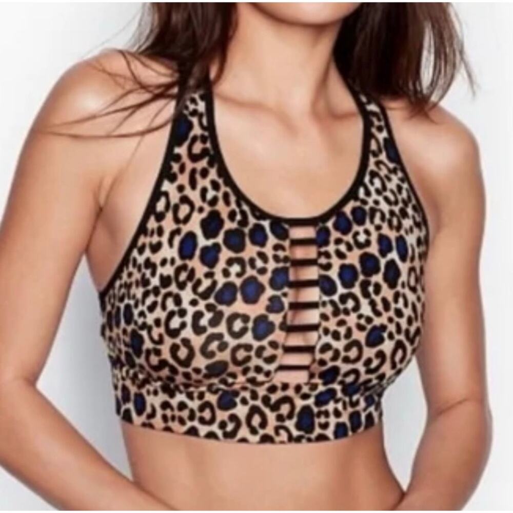 Victoria’s Secret Victoria Sport Leopard Print Cage Sports Bra Top Size M